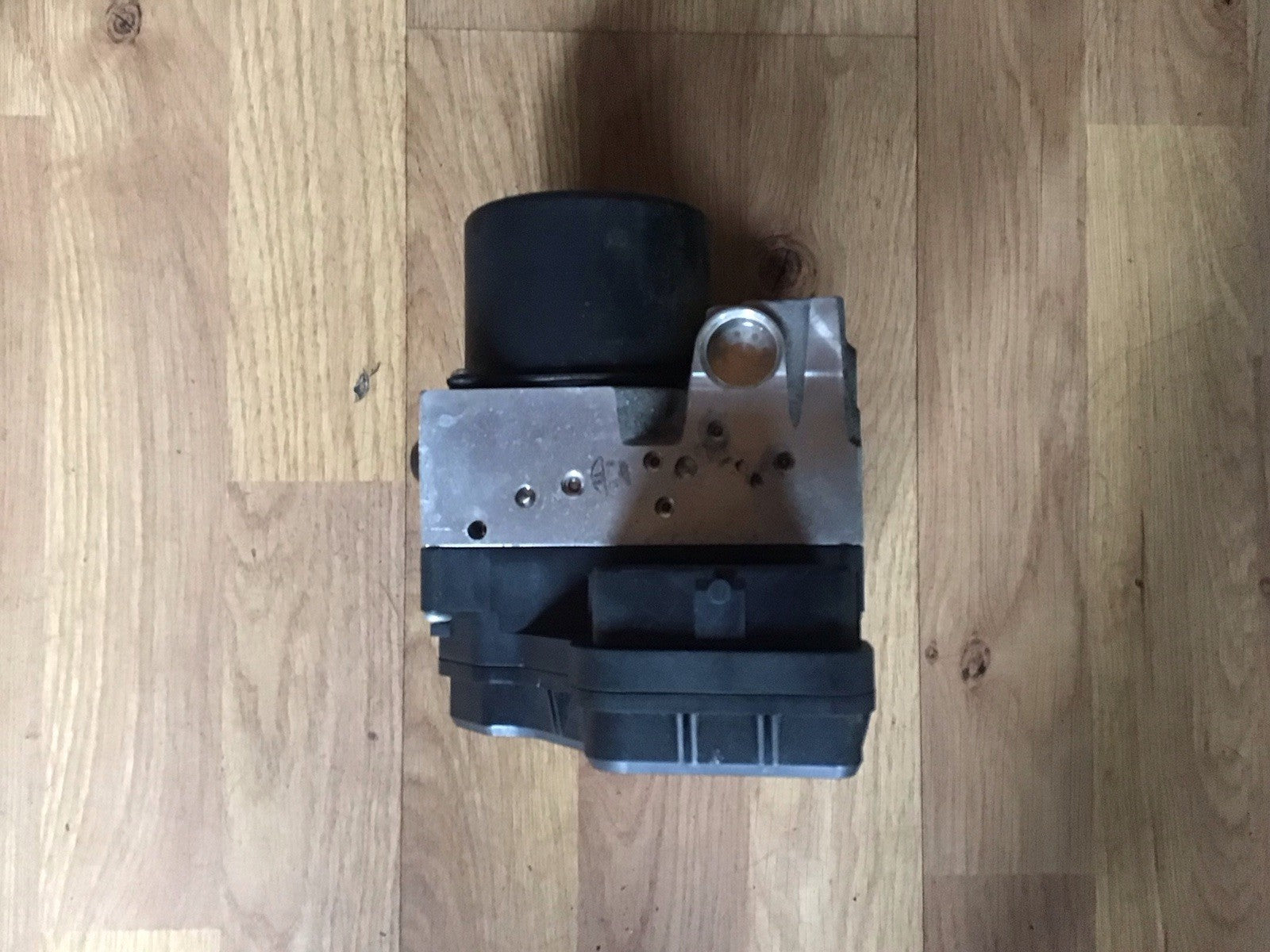 LEXUS IS220D ABS PUMP MODULE 89541 53240 2008 20120