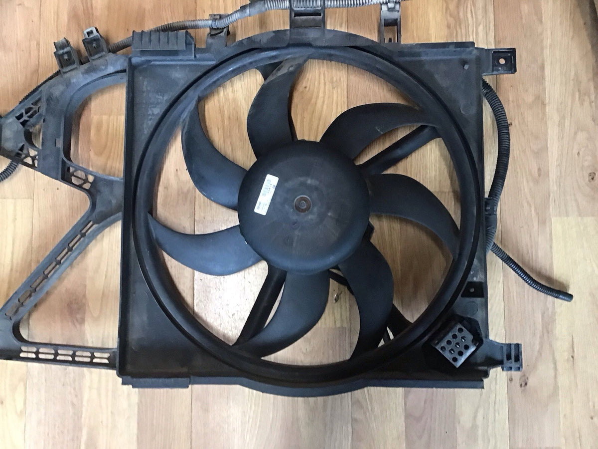 VAUXHALL CORSA C RADIATOR FAN COWLING 09129965 2010 20144