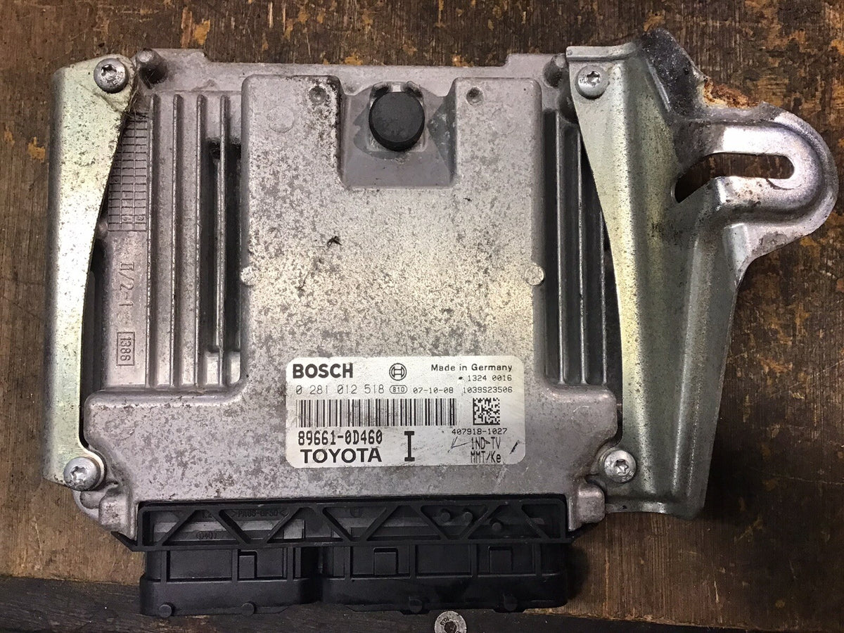 TOYOTA YARIS MK2 1.4 DIESEL D4D ENGINE CONTROL MODULE ECU 89661 0D460 2005 20117