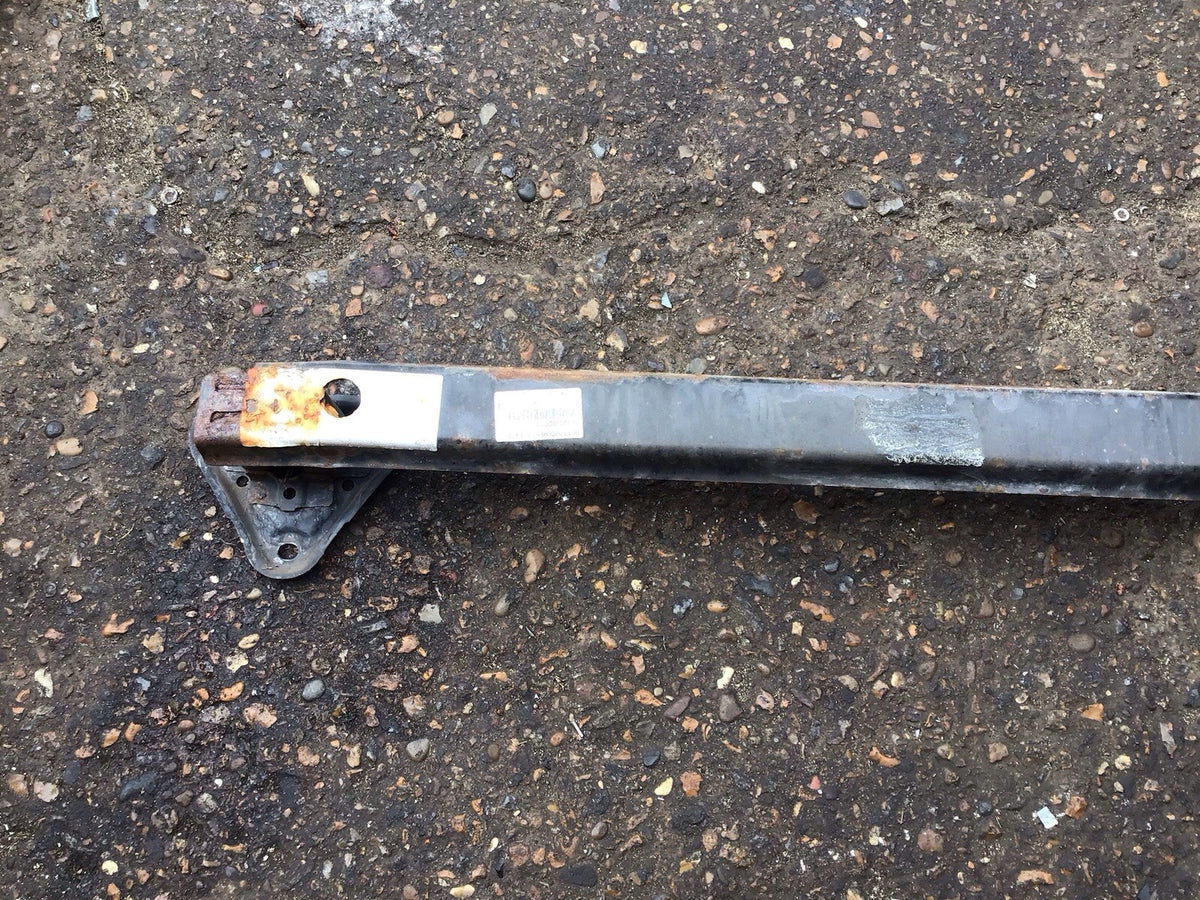 TOYOTA YARIS MK2 REAR SUPPORT BAR CRASH BAR 2007 20112