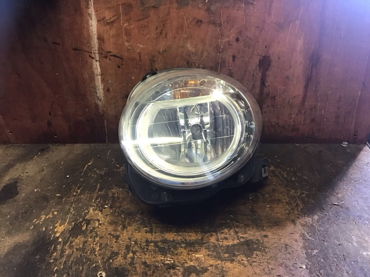 FIAT 500 PANGERES'S SIDE N/S HEADLIGHT HALOGEN 2008 20159