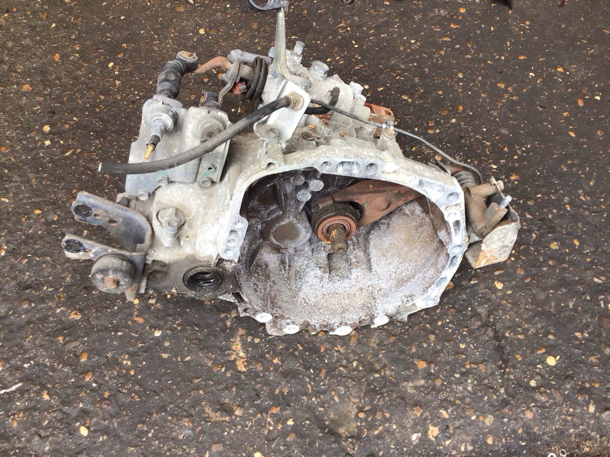 TOYOTA YARIS MK1 1.3 PETROL 5 SPEED MANUAL GEARBOX 2SZ 2001 200611