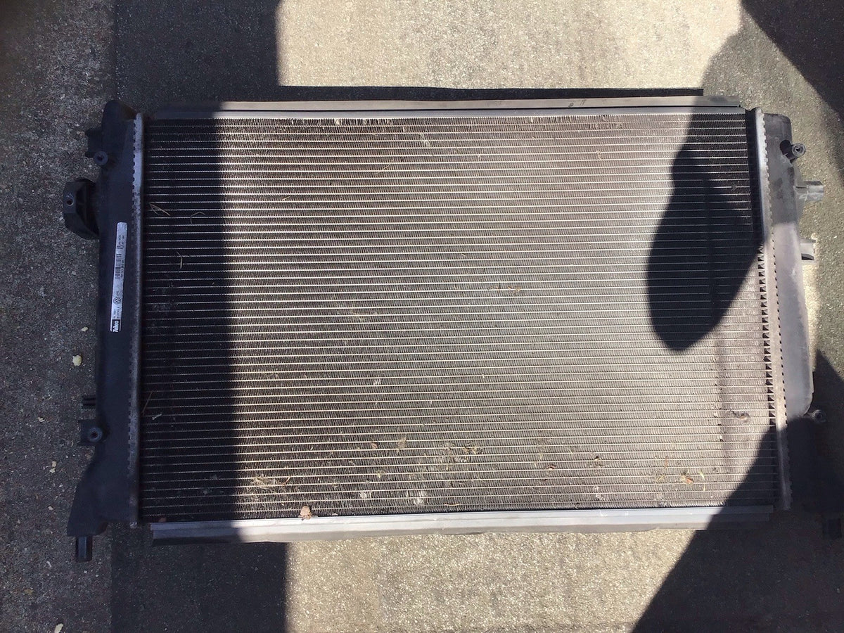 SEAT LEON 1P 1.4 TSI PETROL RADIATOR 1K0121251CM 2008 20122