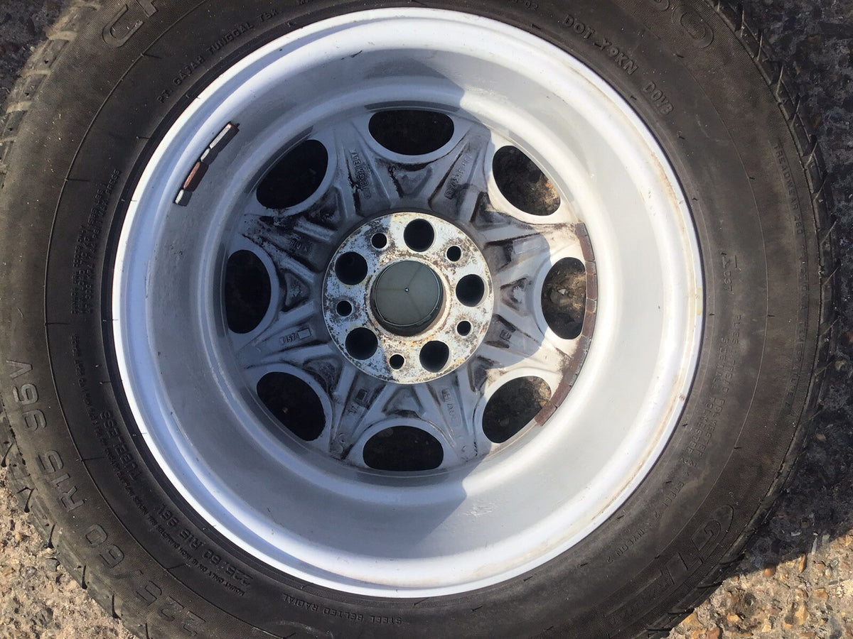 MERCEDES S CLASS W126 ALLOY WHEEL 15'' TYRE 8 HOLE 225X60X15 1980 19917