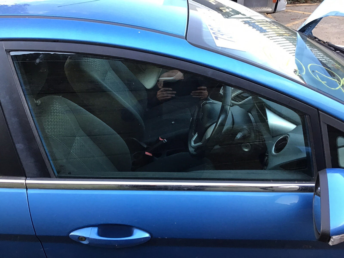 FORD FIESTA MK7 DRIVER'S SIDE O/S FRONT DOOR WINDOW GLASS 5 DOOR 2008 20170