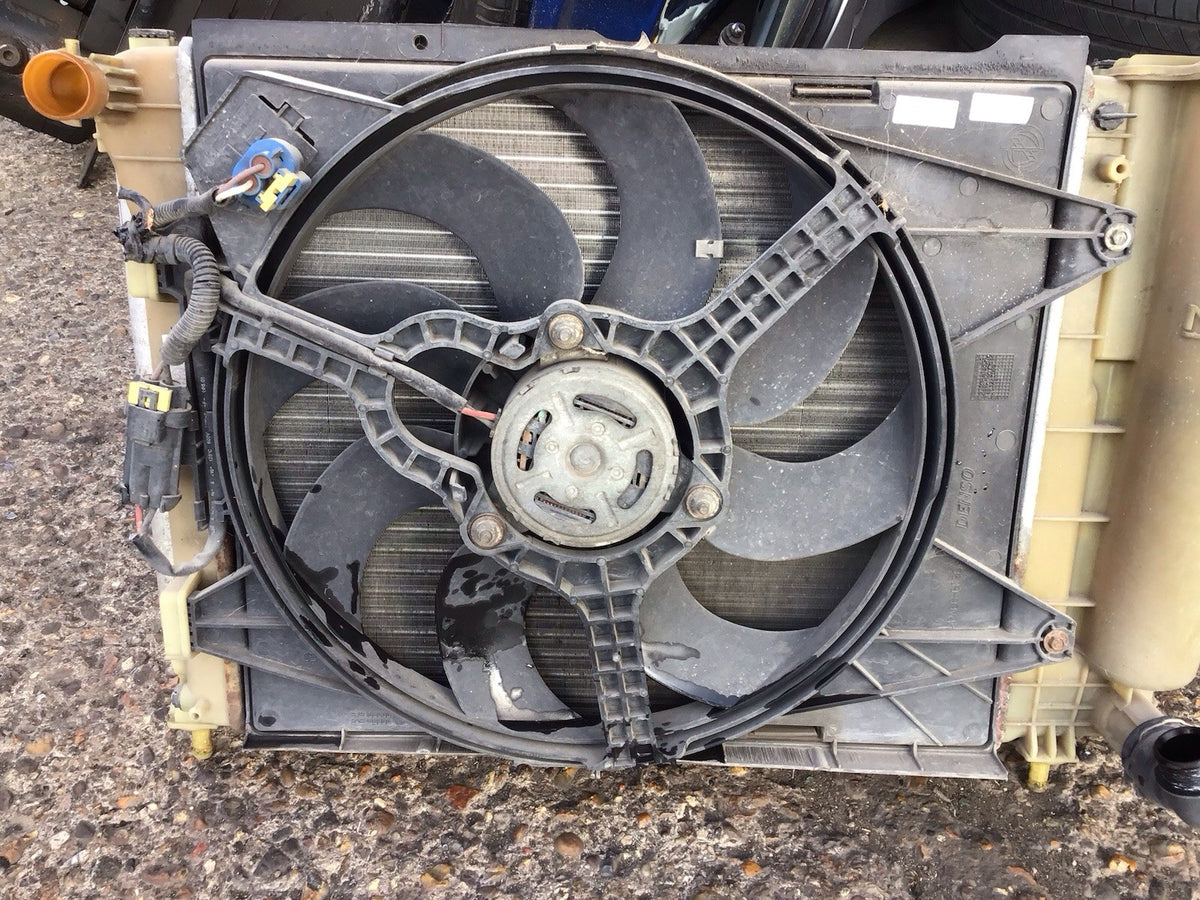 FIAT 500 FORD KA RADIATOR AIR CON RAD 1.2 PETROL 2009 20153