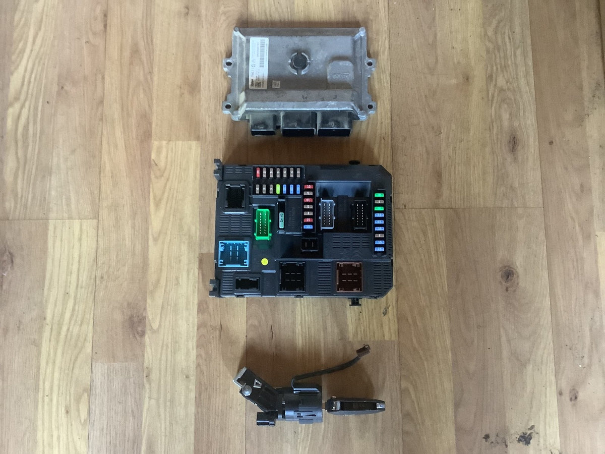 PEUGEOT 208 1.2 PETROL ECU KIT 9805895780 2012 20180