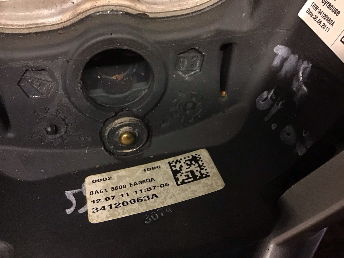 FORD FIESTA MK7 STEERING WHEEL 8A613600EA38QA 2009 20123
