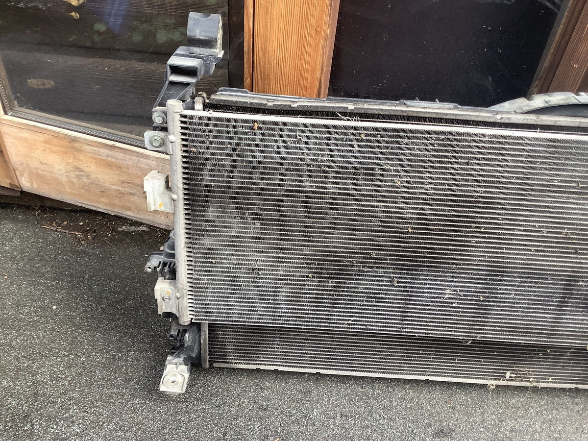 VAUXHALL CORSA E 1.4 PETROL AUTOMATIC RADIATOR PACK COWLING 8C8441000 2015 20193