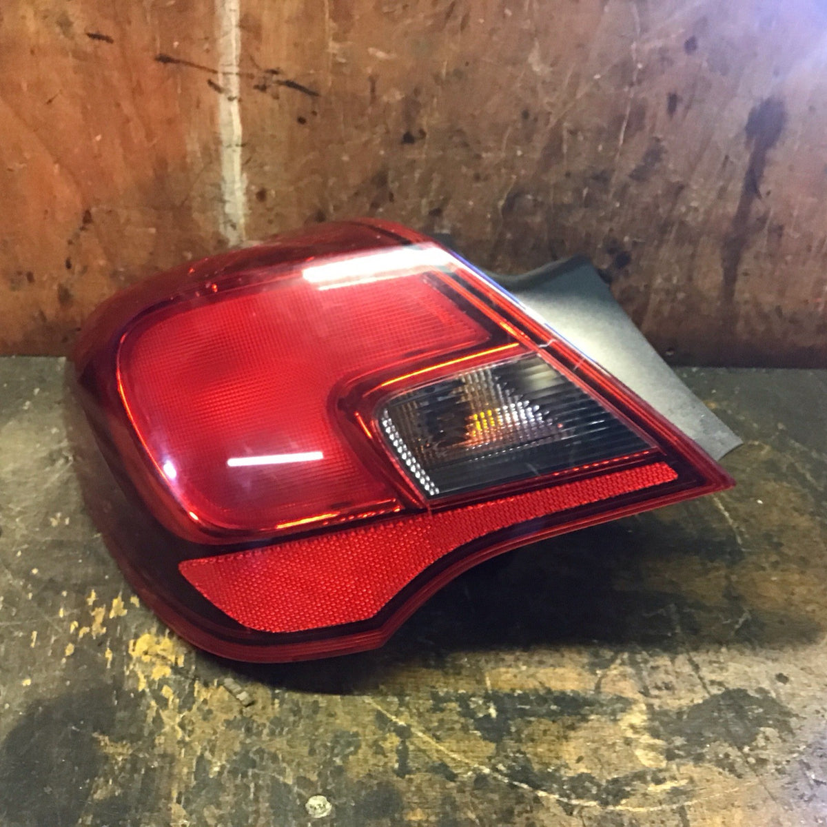 VAUXHALL CORSA E PASSENGERS SIDE N/S REAR LIGHT 13428455 2014 20206