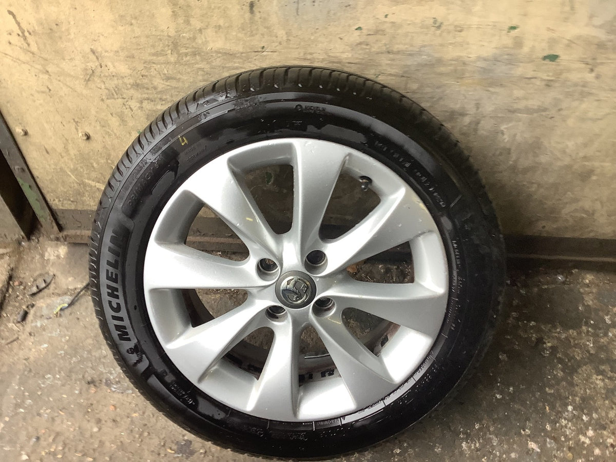 VAUXHALL CORSA D ALLOY WHEEL 16'' AND TYRE 195X55X16 13374019 2006 20142