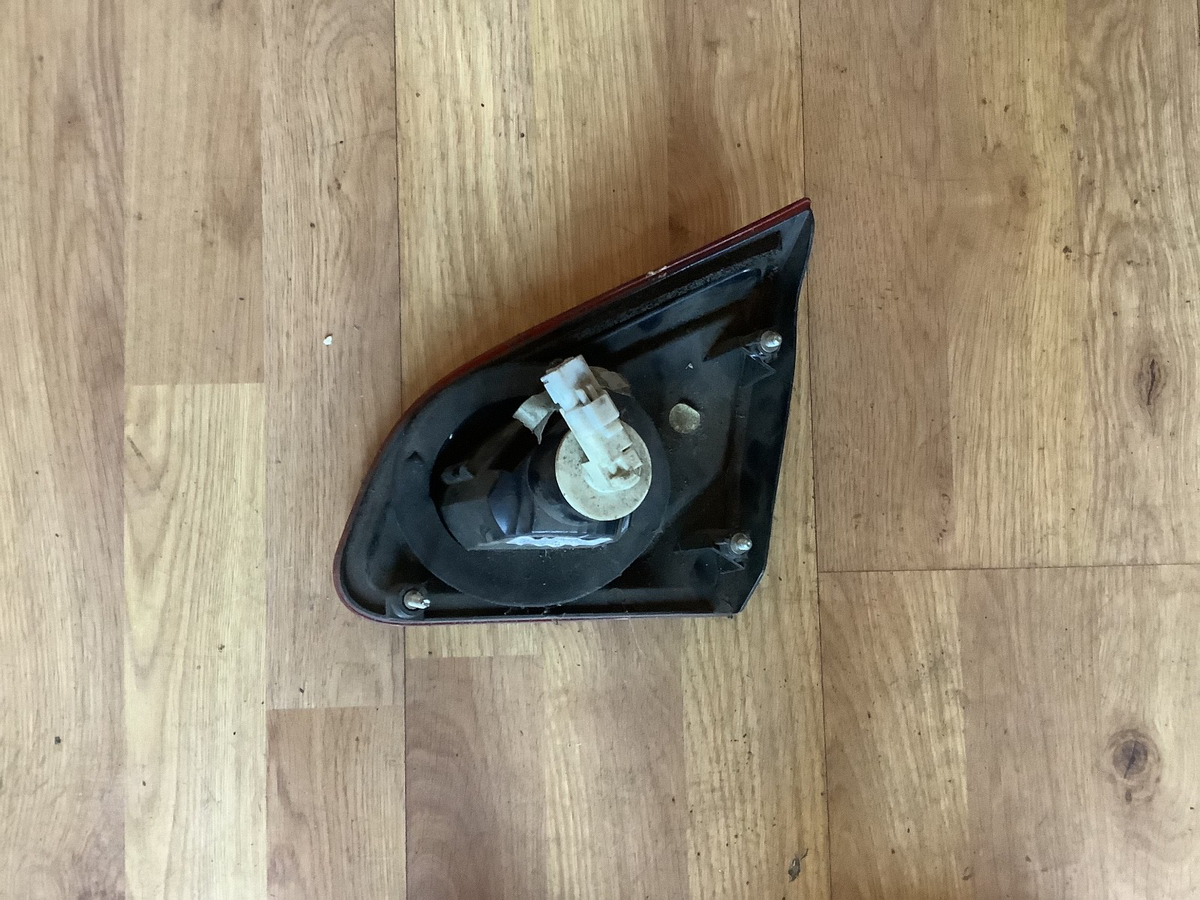 NISSAN QASHQAI PASSENGER'S SIDE N/S INNER REAR LIGHT 89503189 2010 20134