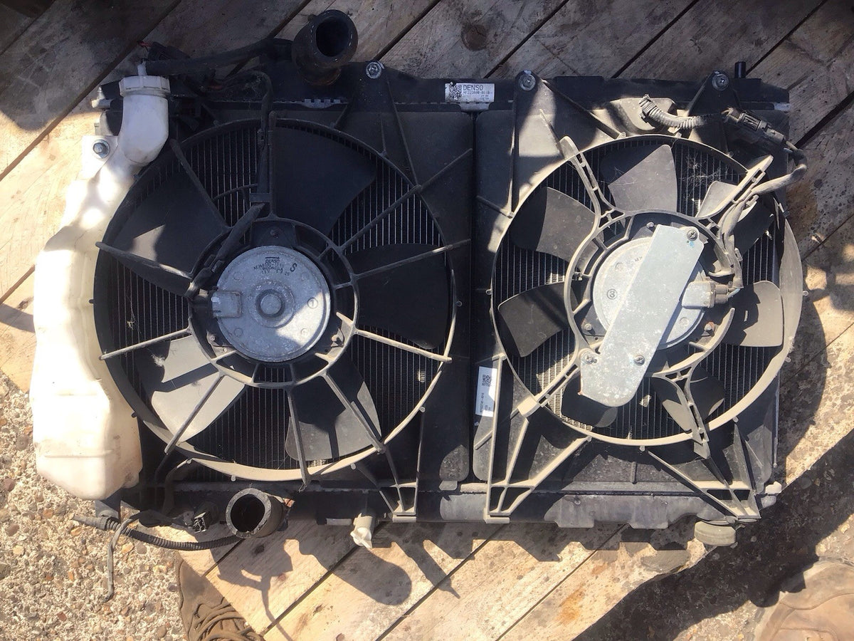 HONDA CIVIC MK9 1.8 PETROL MANUAL RADIATOR FAN COWLING 2012 20170