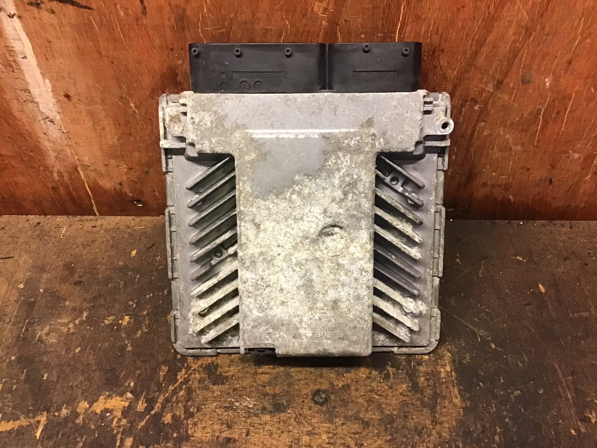 VOLKSWAGEN PASSAT 2.0 TDI ECU KIT 03G906018AS 2005 20100