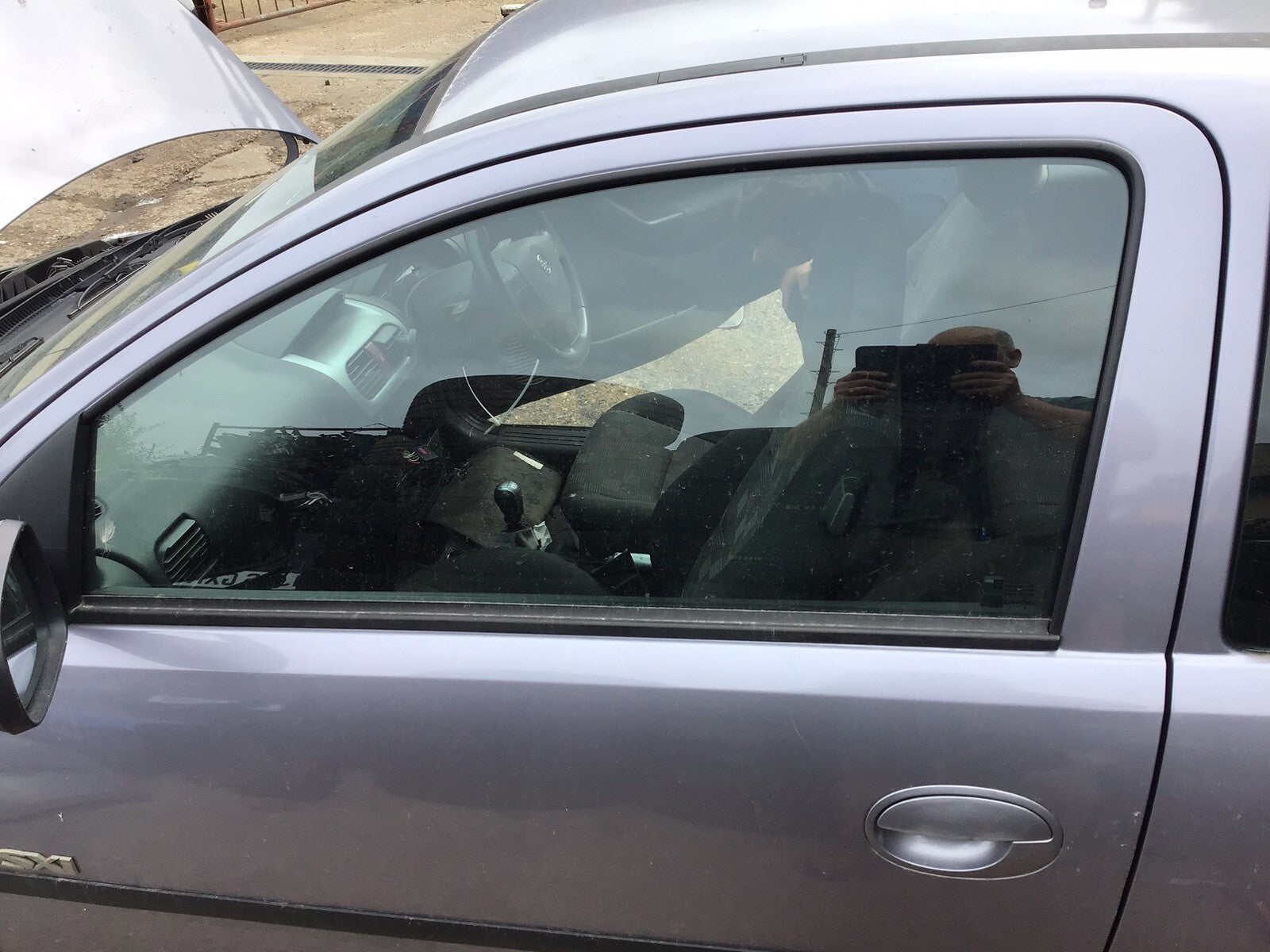 VAUXHALL CORSA C PASSENGER N/S SIDE WINDOW GLASS DOOR WINDOW 3 DOOR  2001 20060