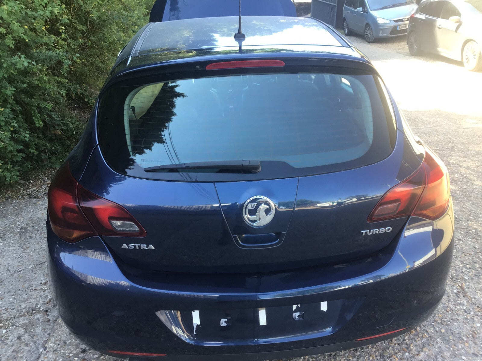 VAUXHALL ASTRA J TAILGATE IN WATERWORLD BLUE GEU 22A  5 DOOR 2010 20151