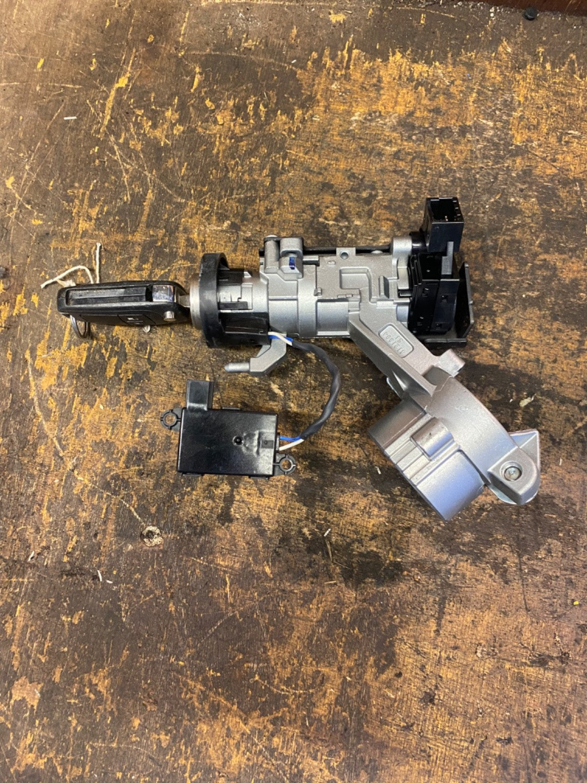 VAUXHALL CORSA E IGNITION BARREL LOCK AND KEY 84419116 2015 20196