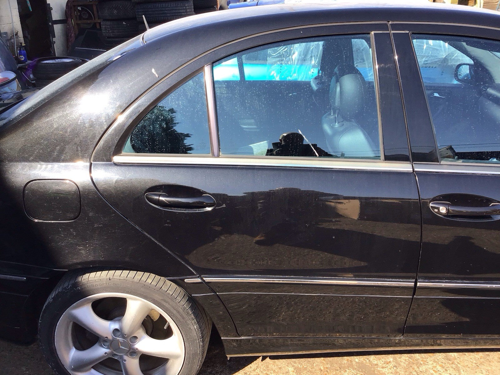 MERCEDES C CLASS W203 DRIVER'S SIDE REAR DOOR OBSIDIAN BLACK 197 2001 20070