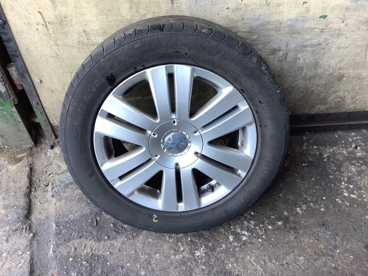 VOLKSWAGEN EOS ALLOY WHEEL 16" 3G0601025AF WITH TYRE 215X55X16 2007 20141