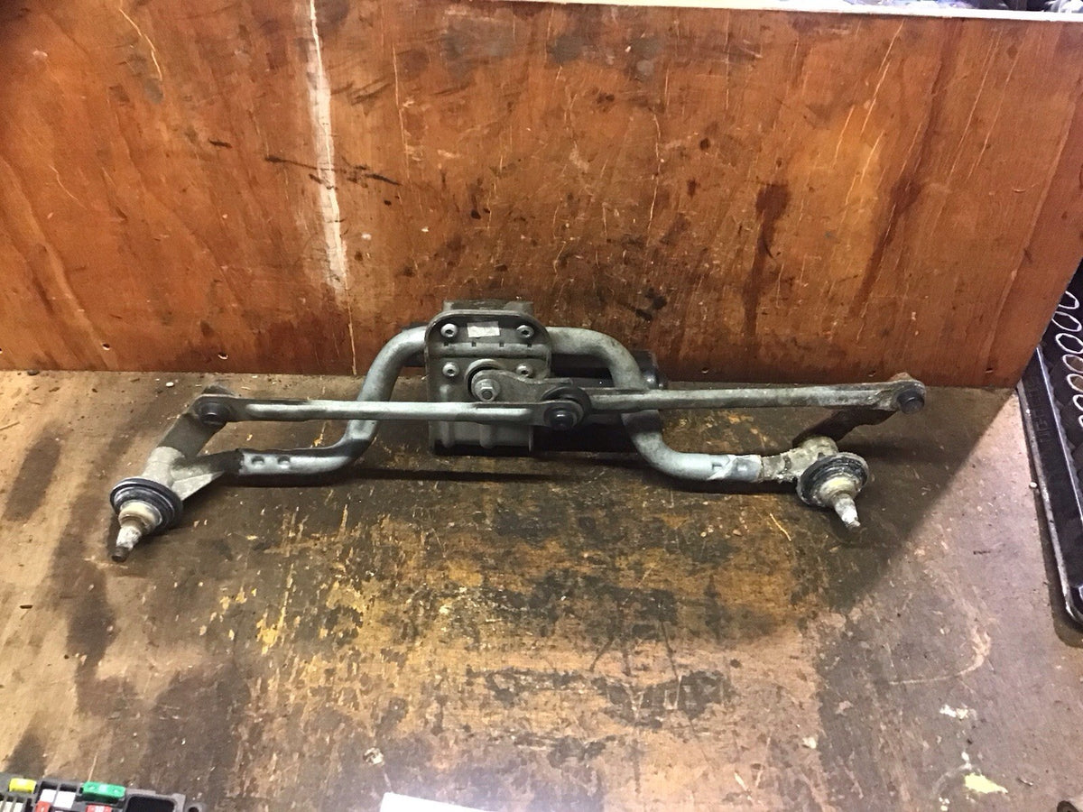 PEUGEOT EXPERT FRONT WIPER MOTOR WITH LINKAGE 443122362019 2012 20185