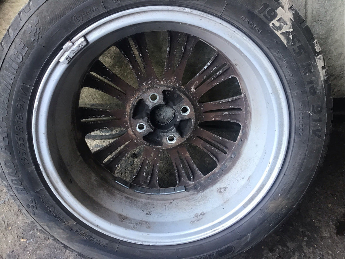 VAUXHALL CORSA ALLOY WHEEL 16'' 13298019 AND TYRE 195X55X16 2006 20148