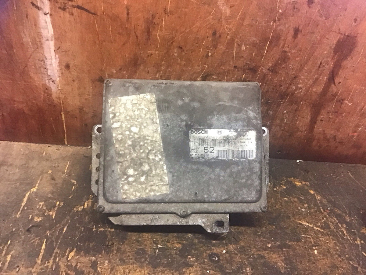 PEUGEOT 106 1.6 ENGINE CONTROL MODULE ECU 0261203913 1995 20015