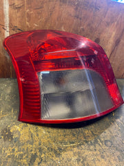 TOYOTA YARIS MK2 PASSENGER'S SIDE N/S REAR LIGHT 2006 20114