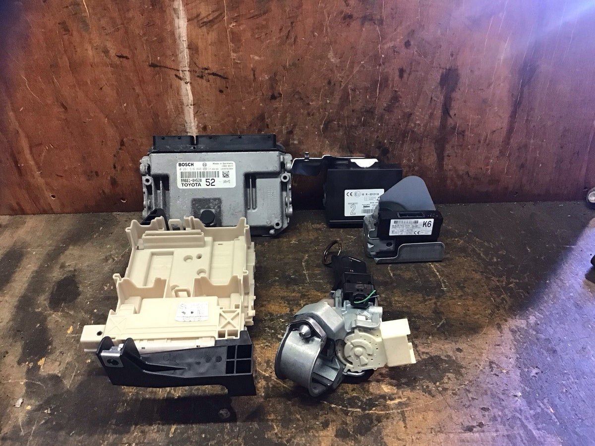 TOYOTA AYGO MK2 1.0  1KR FE PETROL ECU KIT 89661 0H520 2015 20181