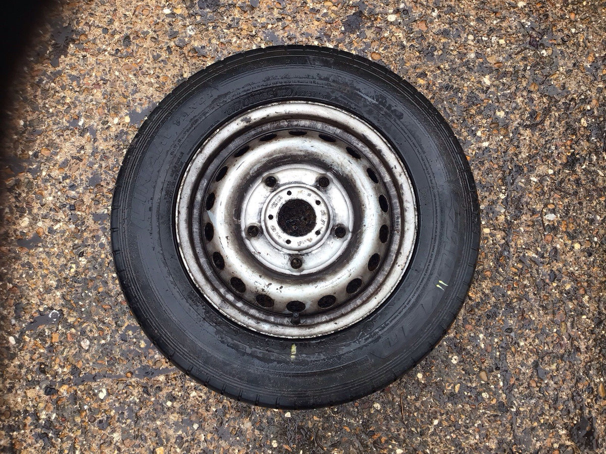 FORD TRANSIT CUSTOM 15" STEEL WHEEL WITH TYRE 215/65R15C BK21 1007 AA2