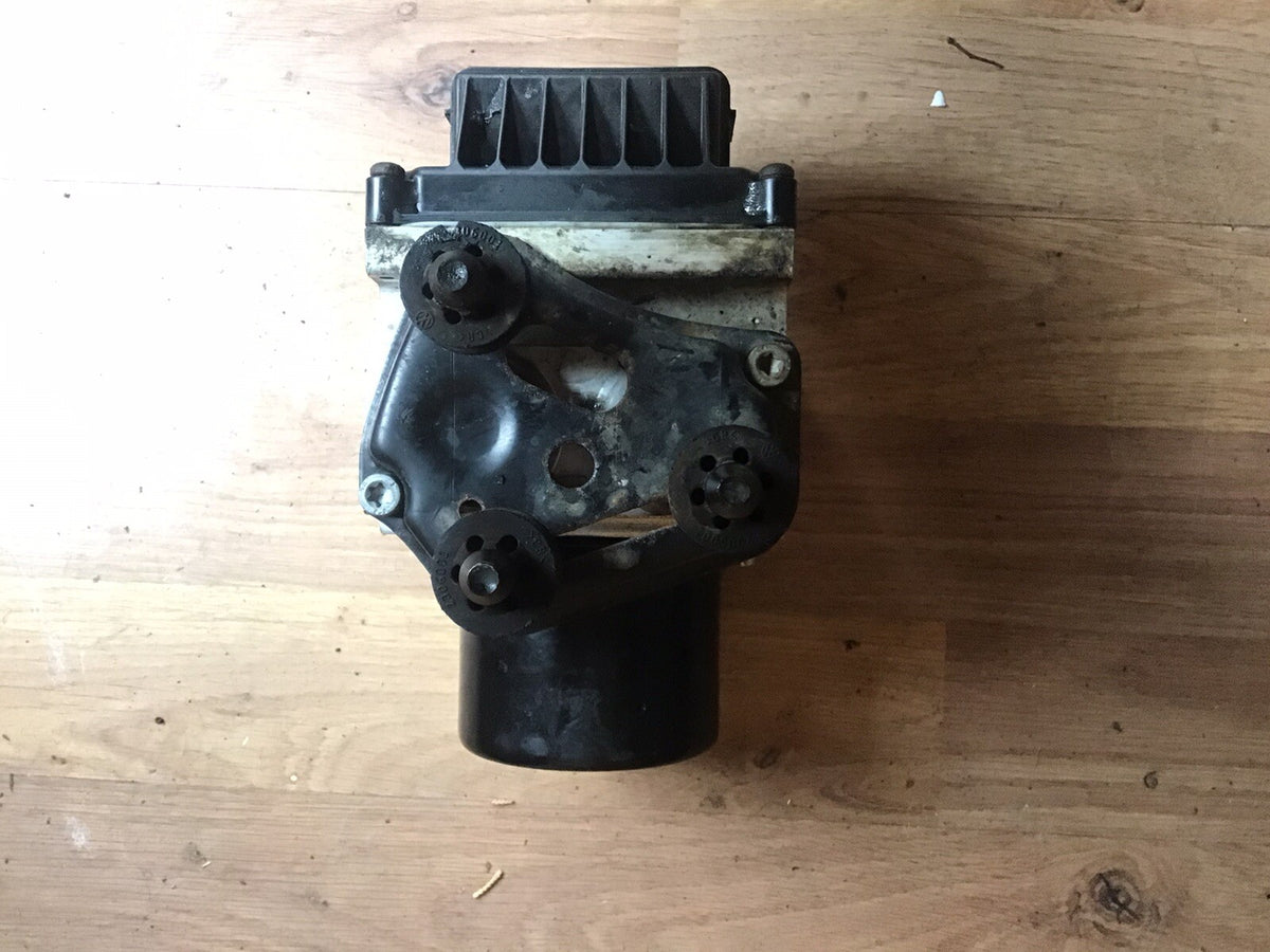VOLKSWAGEN PASSAT B6 ABS PUMP MODULE 3C0614095Q  2005 20104