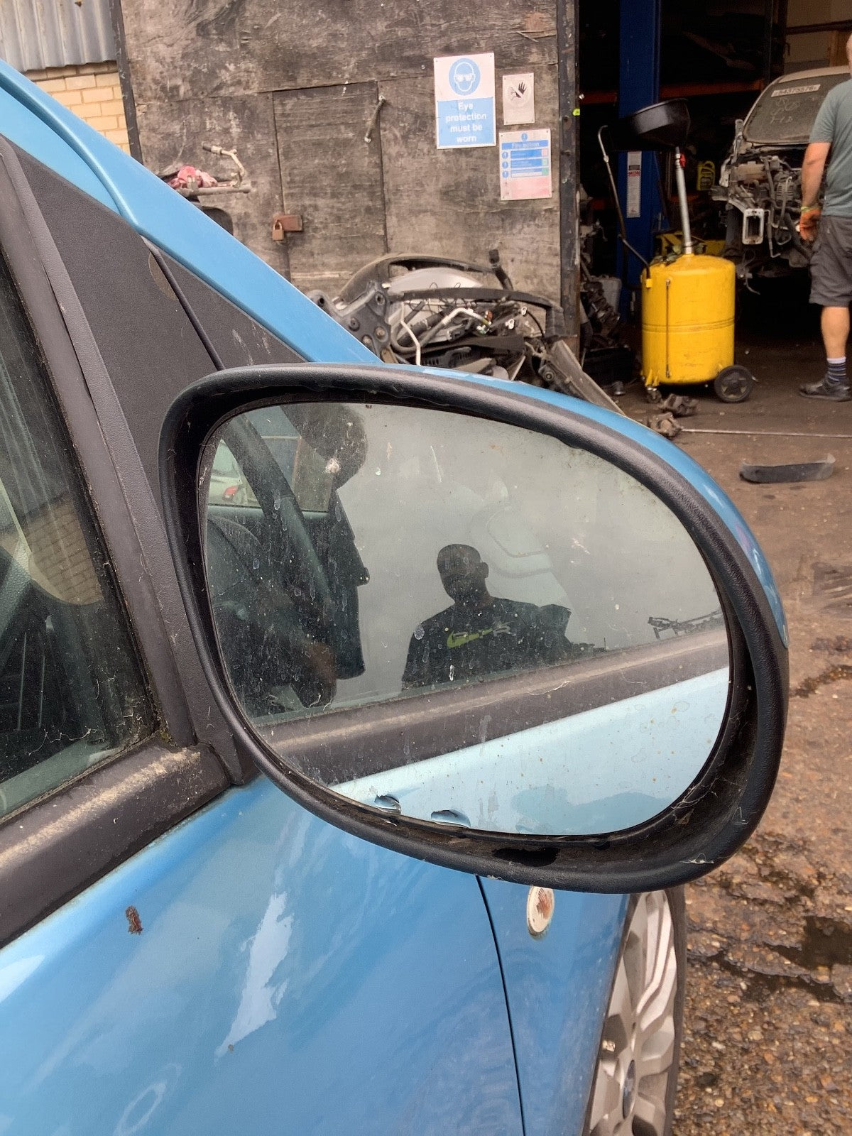 FORD KA DRIVER'S SIDE O/S DOOR MIRROR SCUBA METALLIC 2009 20164