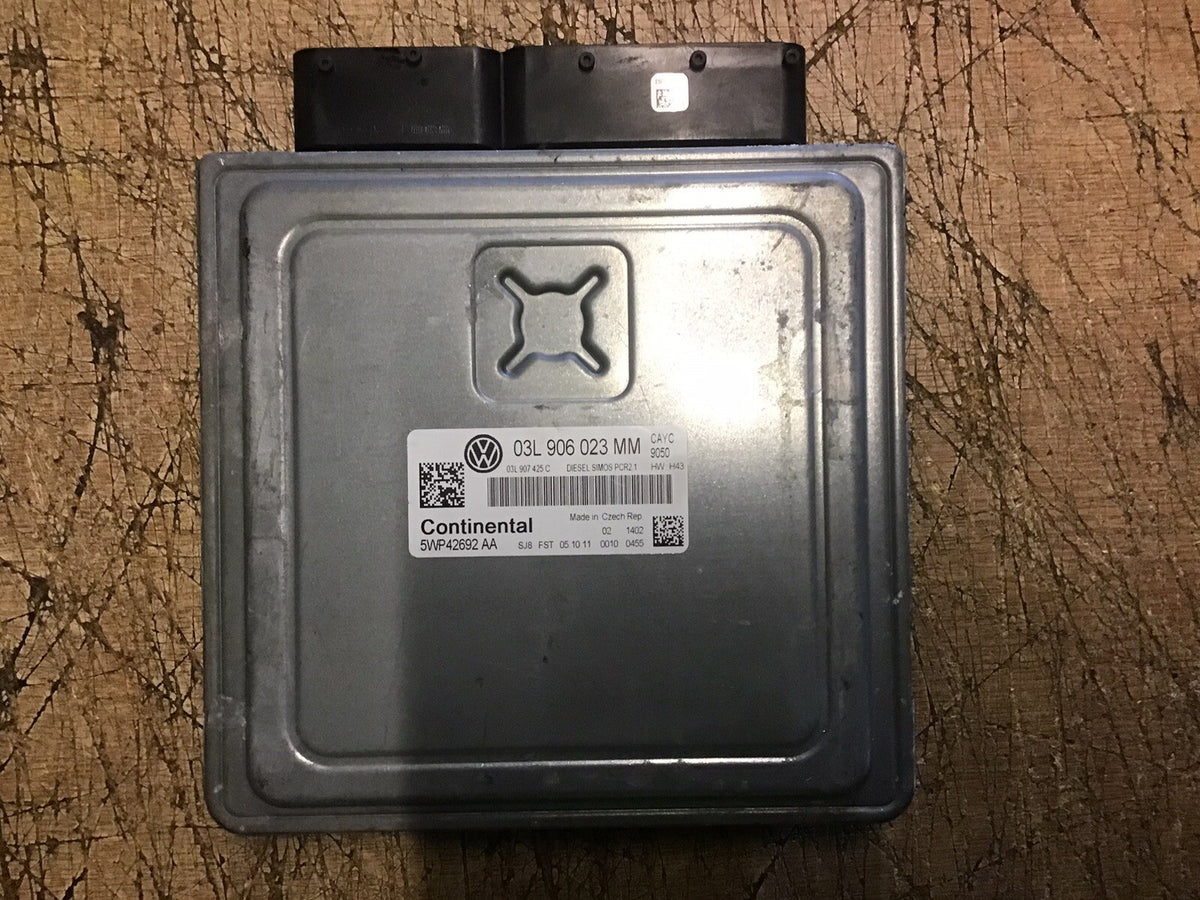 VOLKSWAGEN GOLF MK6 1.6 DIESEL ENGINE CONTROL UNIT ECU 03L906023MM CAY 2009 20124