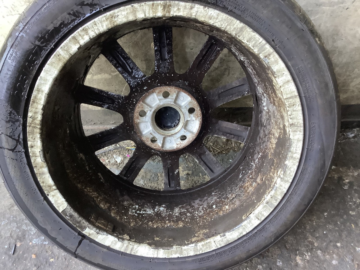 VOLKSWAGEN GOLF MK5 ALLOY WHEEL 17" 1K0601025K WITH TYRE 225X45X17 2002 200810