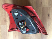 TOYOTA YARIS MK2 DRIVER'S SIDE O/S REAR LIGHT 2006 20116