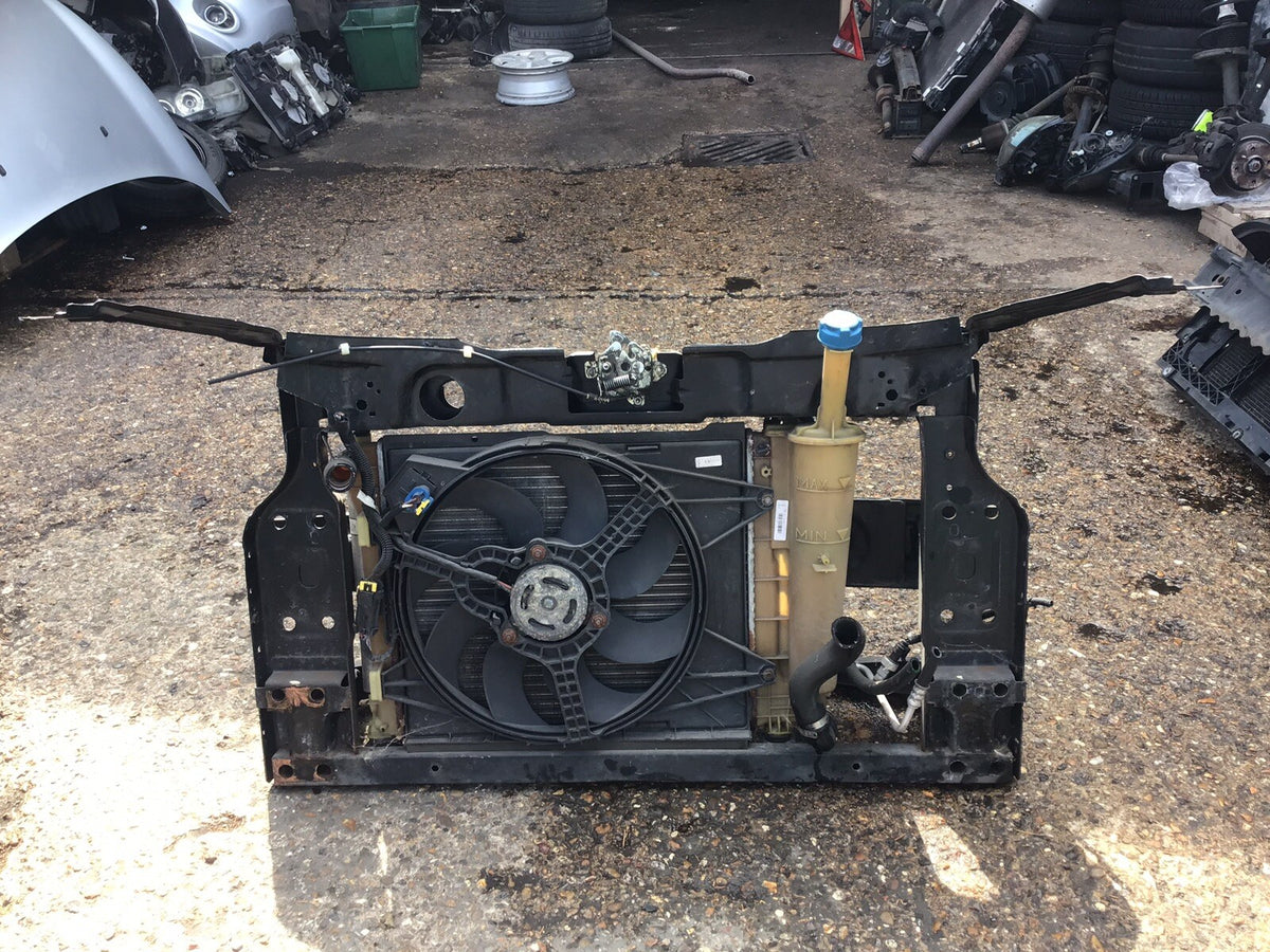 FORD KA  FRONT RADIATOR SLAM PANEL RADIATOR WITH AIR CON 2009 20165