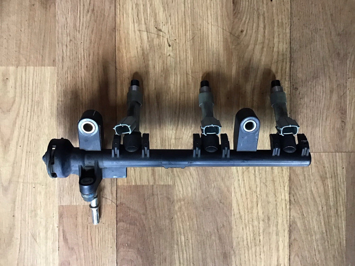 PEUGEOT 107 CITROEN C1 AYGO 1.0 PETROL INJECTOR RAIL 23314 0Q010 A 2005 20124