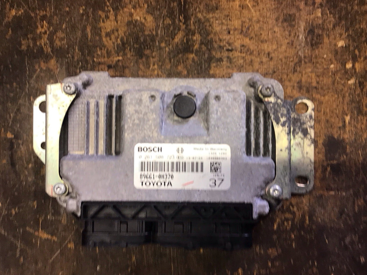 TOYOTA AYGO MK1 1.0 PETROL ENGINE CONTROL UNIT ECU 89661 0H370 1KE FE 2005 20121