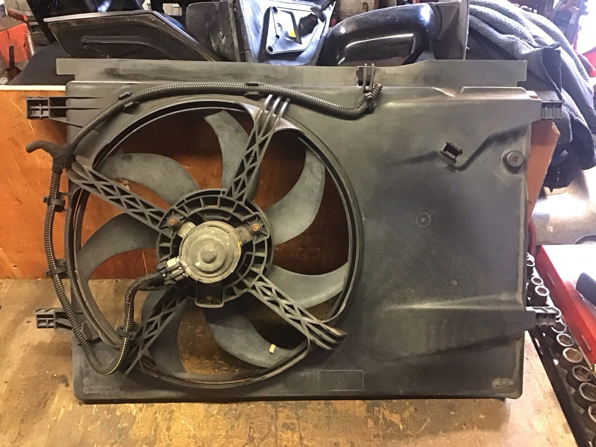 VAUXHALL CORSA  1.0 PETROL RADIATOR FAN COOLING 13263540 2010 201410