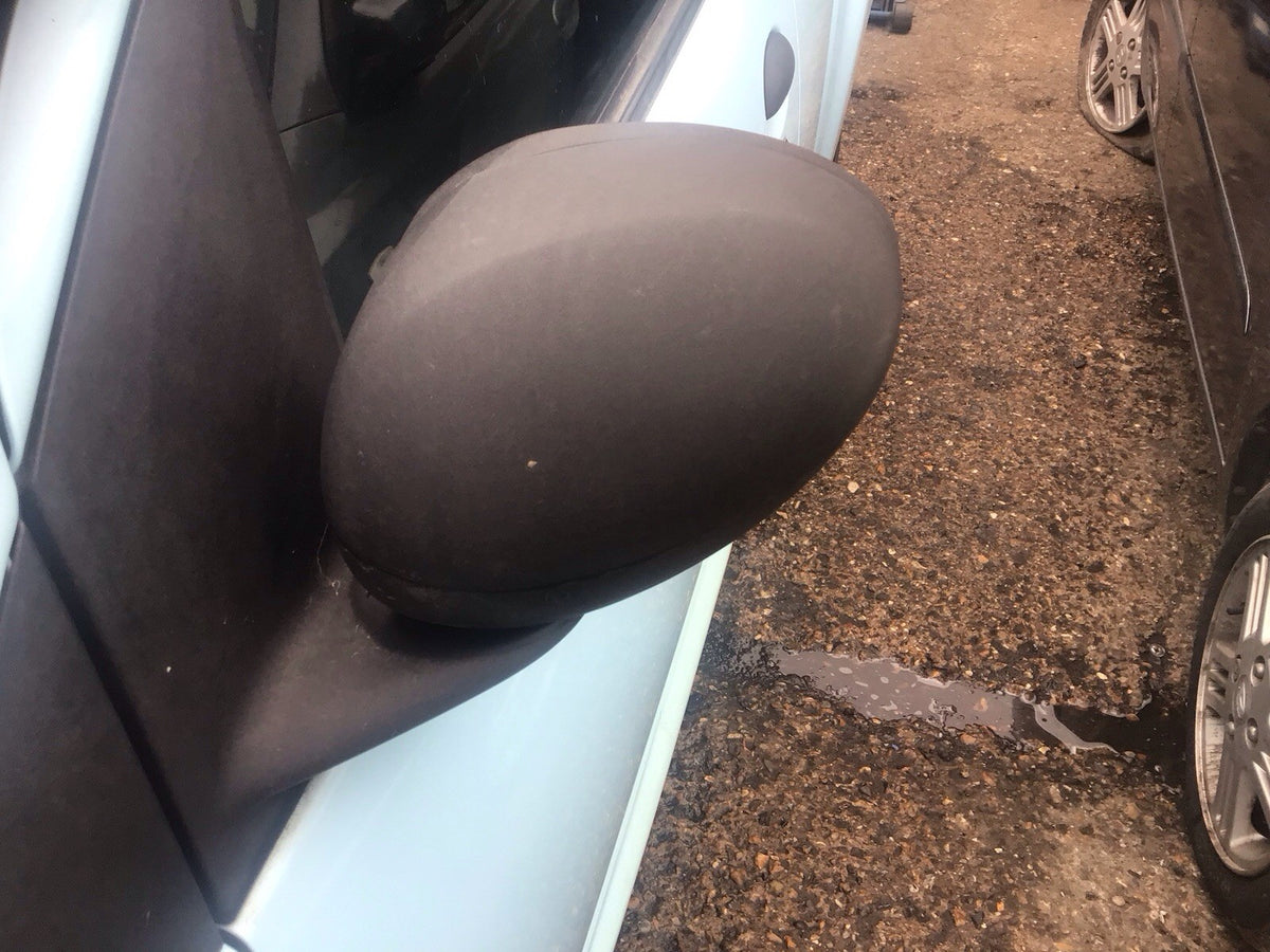 CITROEN C1 PASSENGERS SIDE N/S DOOR MIRROR BLACK 2006 20120