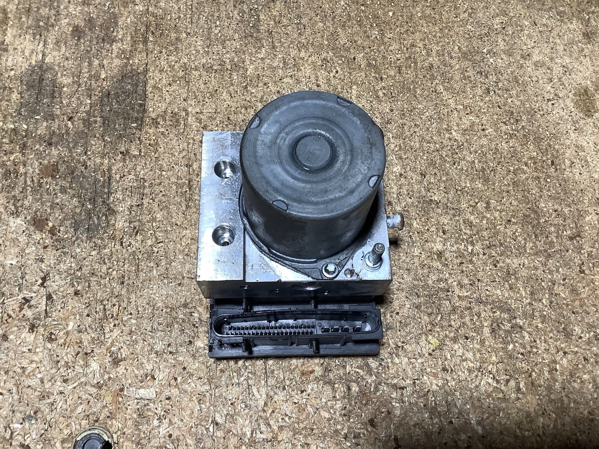 SMART FORTWO  PETROL ABS PUMP MODULE A4514200575 2007 20142