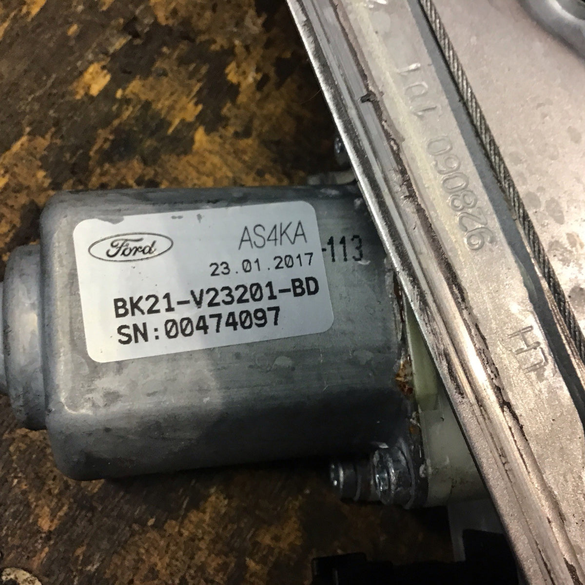 FORD TRANSIT CUSTOM PASSENGERS SIDE WINDOW MOTOR REGULATOR BK21 V23201 BD 17 196