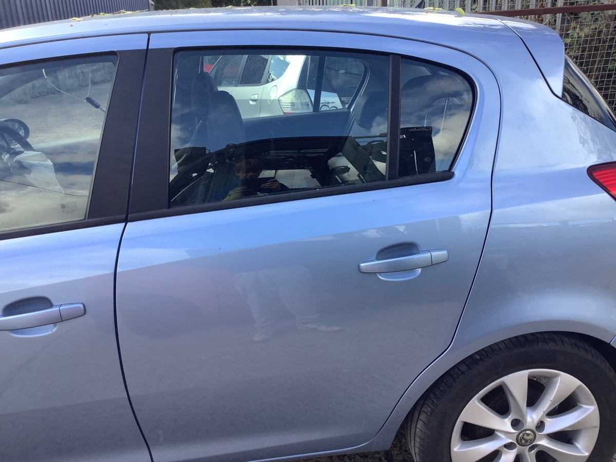 VAUXHALL CORSA D PASSENGER SIDE N/S REAR DOOR CRINAN BLUE Z22R 5 DOOR 2006 20145