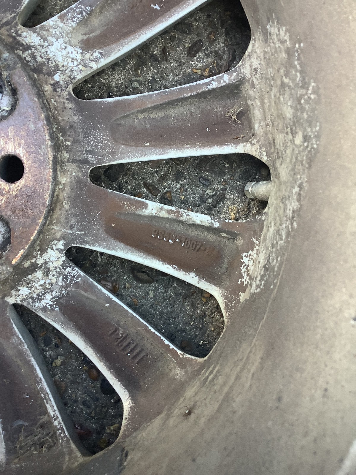 FORD KA MK2 ALLOY WHEEL 15'' TYRE 195X50X15 9S5J 1007 BA 2009 201510