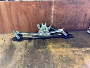 SUZUKI SPLASH FRONT WIPER MOTOR AND LINKAGE 38100 51K01 2008 20145