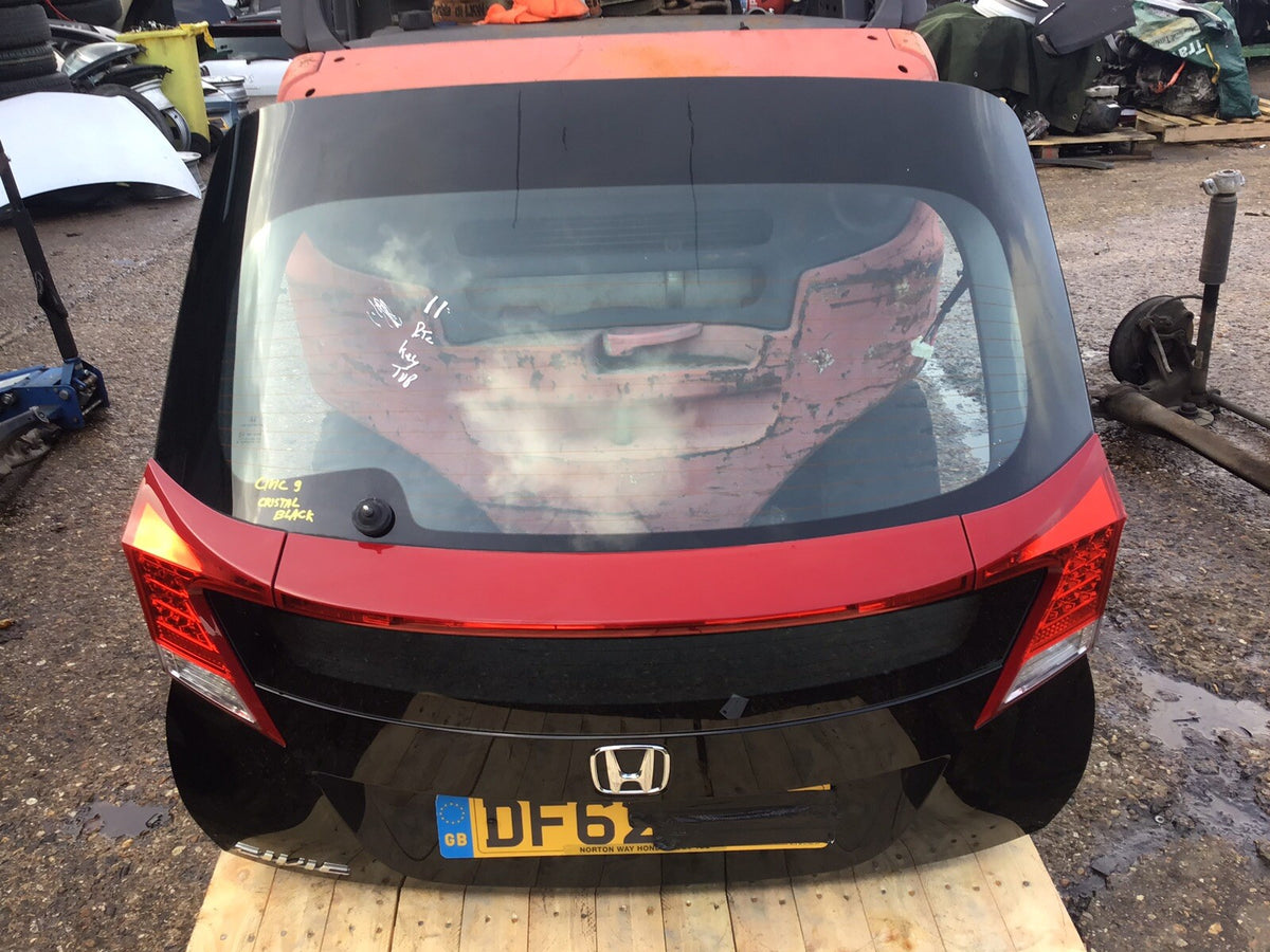 HONDA CIVIC MK9 TAILGATE CHRYSTAL BLACK NH731P 2012 20172