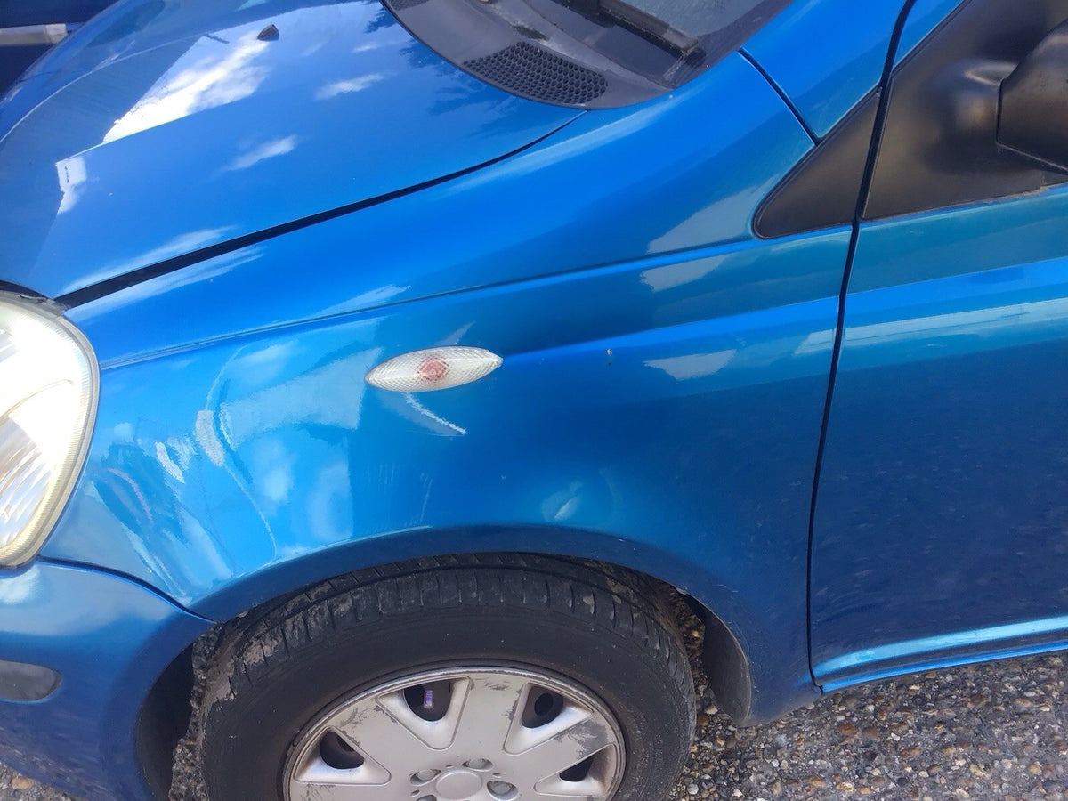 TOYOTA YARIS MK1 PASSENGER'S SIDE N/S WING PANEL SURF BLUE 8P1 2001 20065