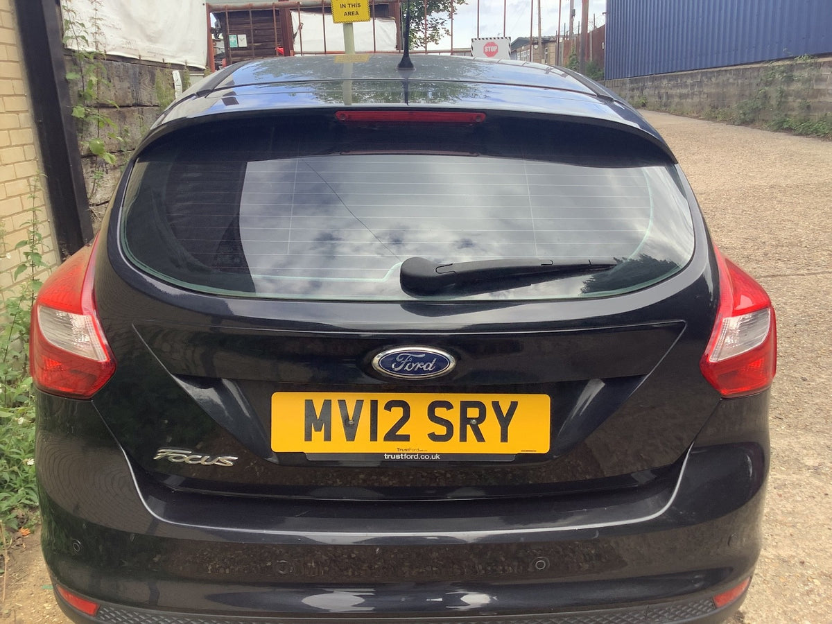 FORD FOCUS MK3 TAILGATE  PANTHER BLACK  METALLIC  5 DOOR HATCHBACK 2011 20182