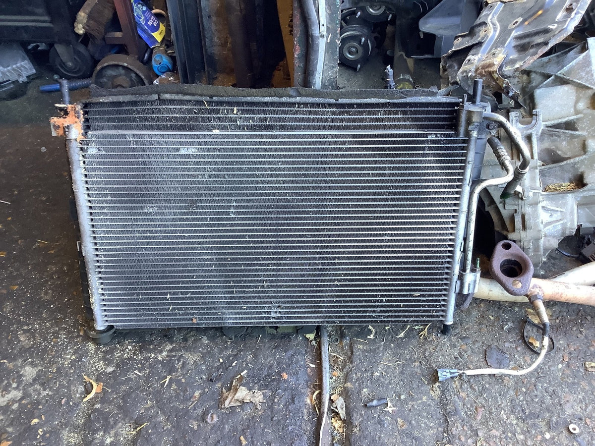 FORD MONDEO MK3 2.0 PETROL AUTO RADIATOR PACK COOLANT RAD 1S7H 8005 AD 01 20086