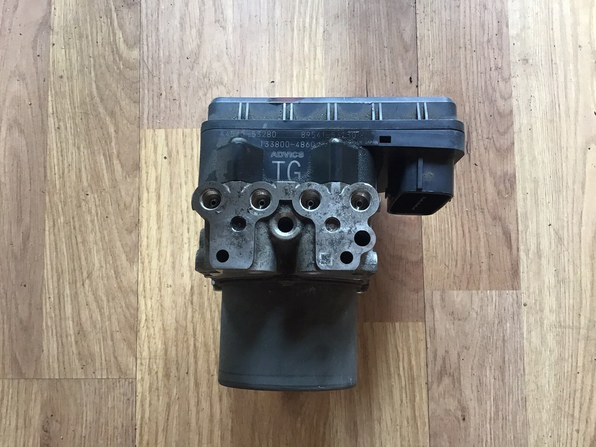 LEXUS IS220D 2.2 DIESEL ABS PUMP MODULE 133800 4860 2008 20121