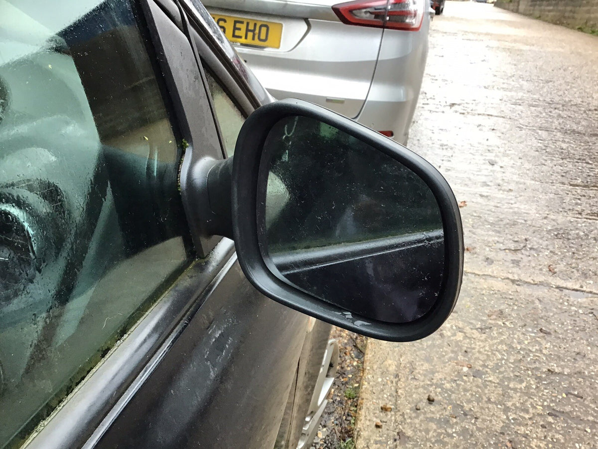 SEAT ALTEA DRIVER'S SIDE DOOR MIRROR PHANTOM BLACK METALLIC LZ9Y 2009 20146